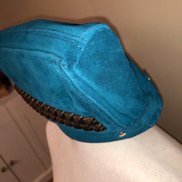 Tylie Malibu Studed Suede Turquoise Clutch - Picture 5 of 7